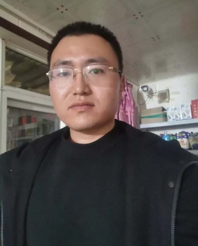 白杨的第二张照片--东港上门女婿服务网